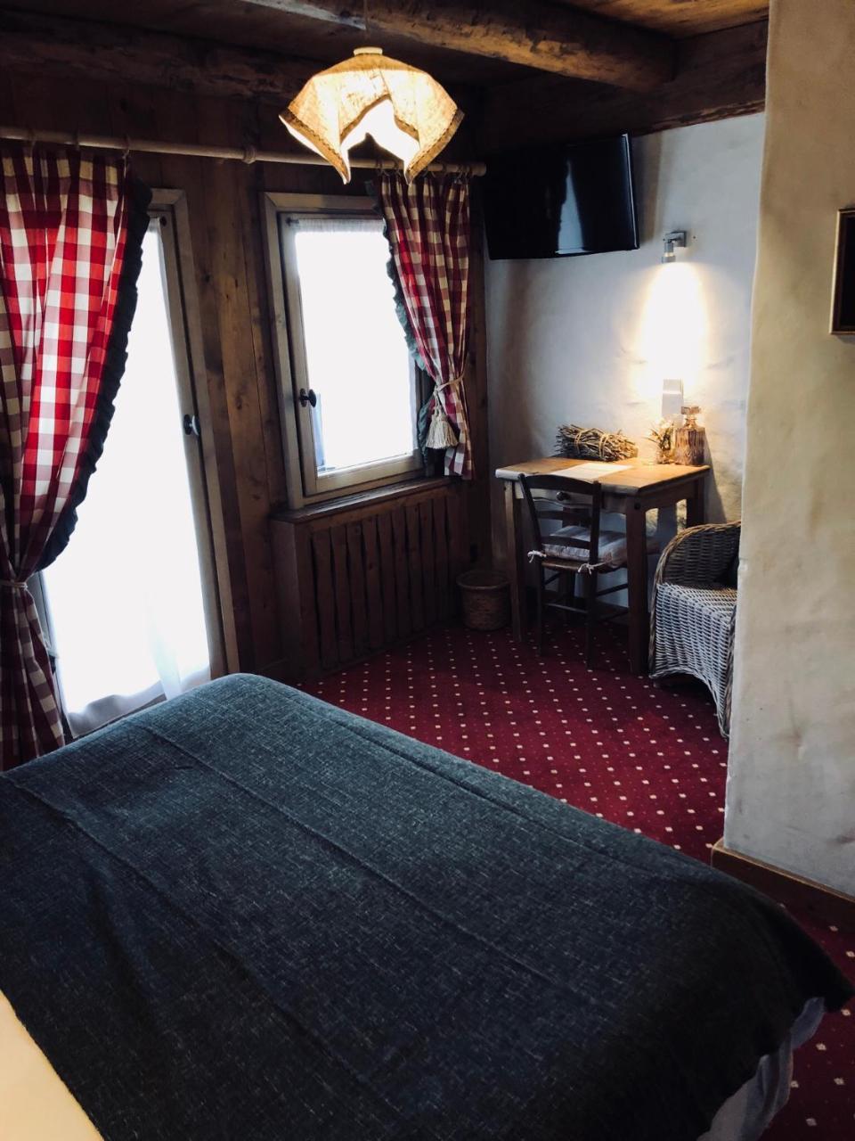 Le Coin Savoyard Hotel Combloux Bagian luar foto