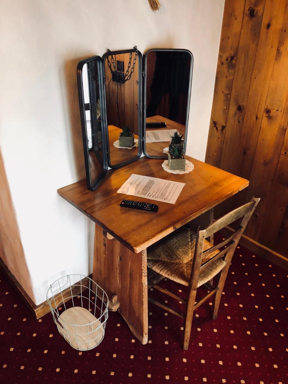 Le Coin Savoyard Hotel Combloux Bagian luar foto