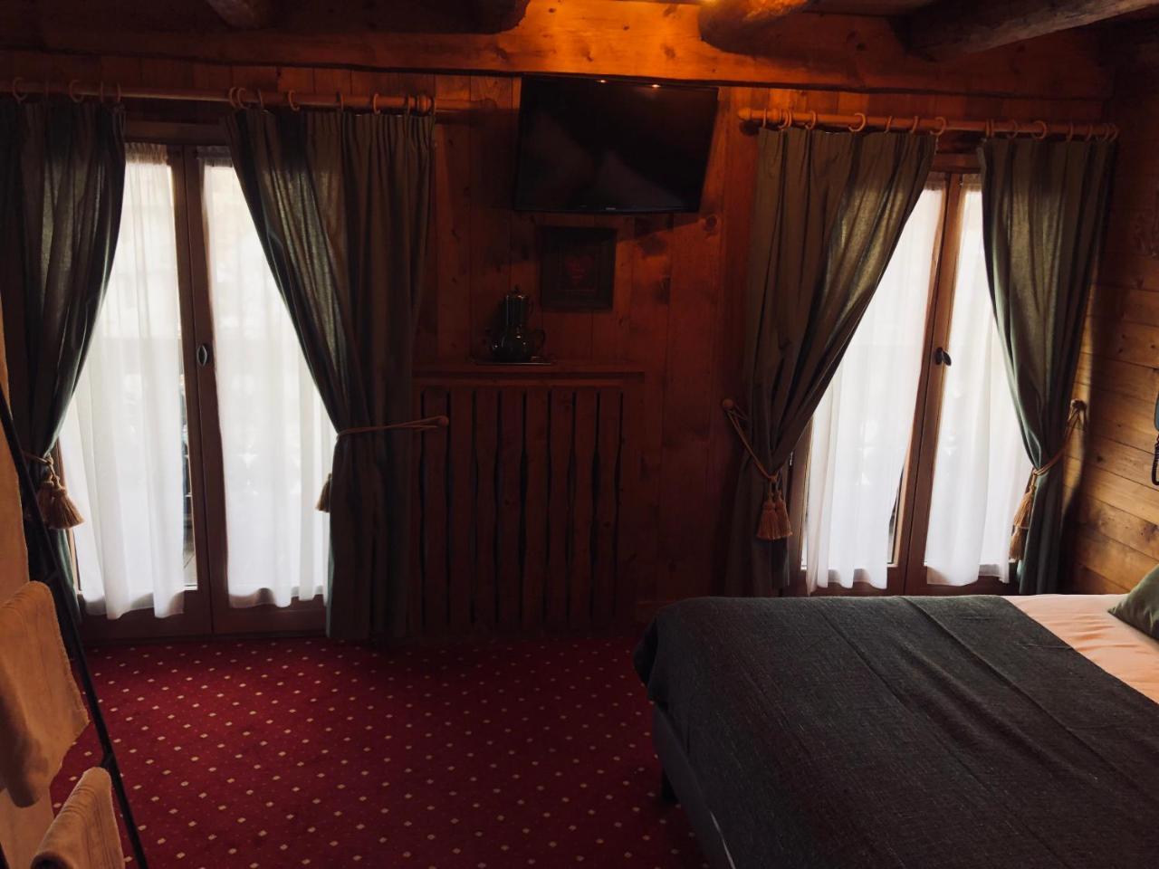 Le Coin Savoyard Hotel Combloux Bagian luar foto